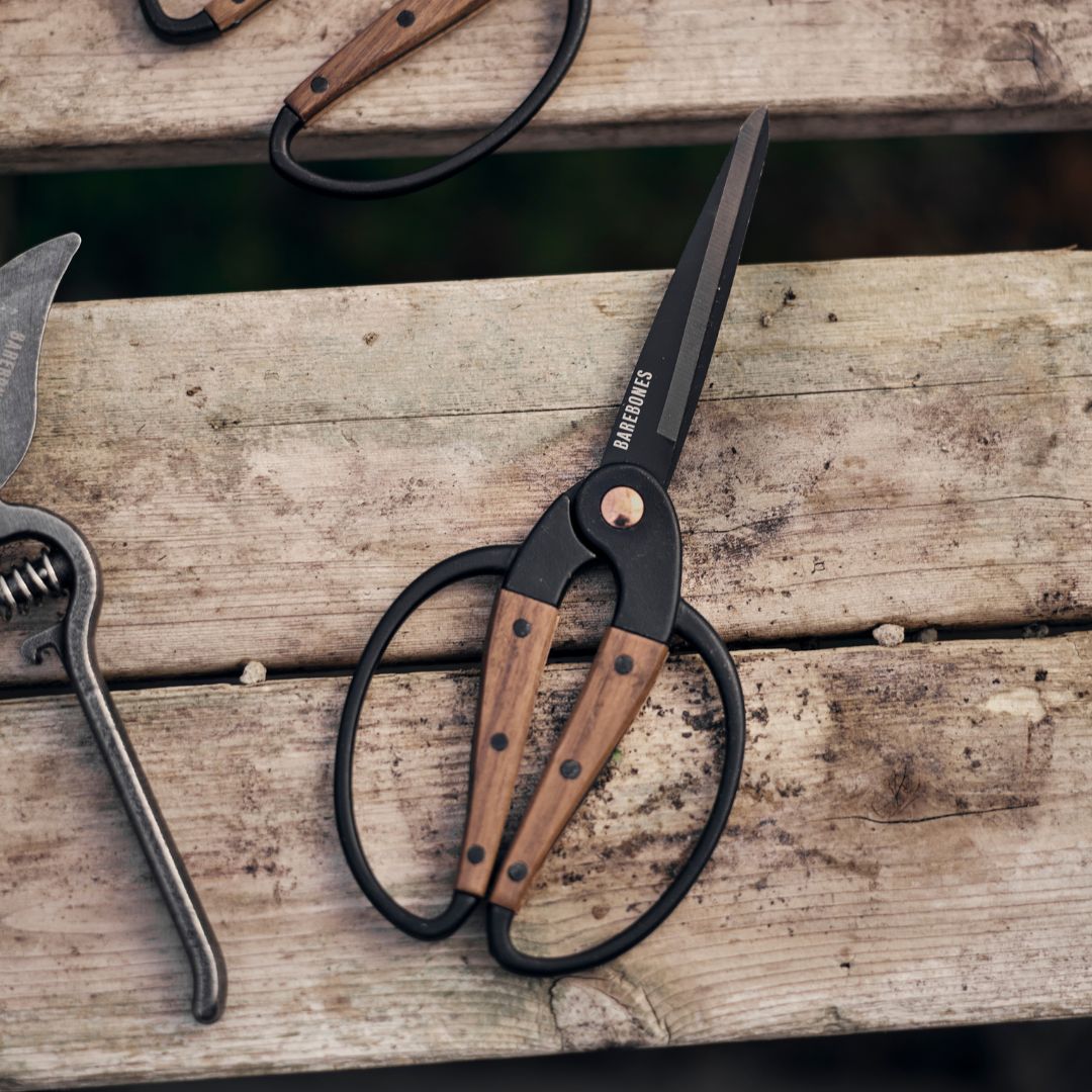 Trp Post Container Data Trp Post Id 17405 Garden Scissors Large 8211 Walnut Trp Post Container