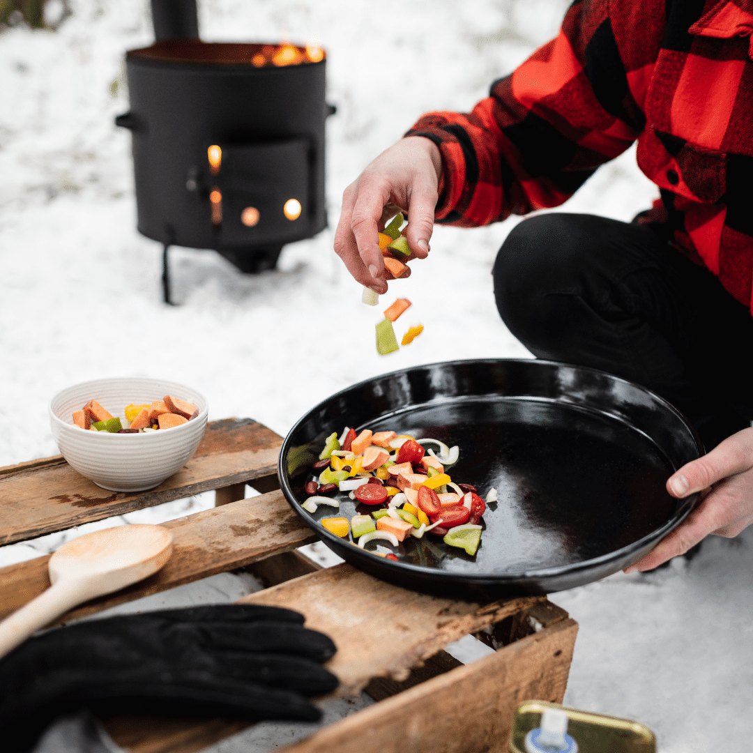 VUUR LAB. BBQ cuisinière d'extérieur plancha préparation des aliments abigail van kooten